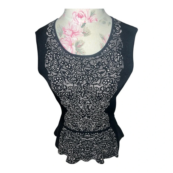 BCBGMAXAZRIA alonya peplum top size M Perfect Condition - Picture 6 of 8